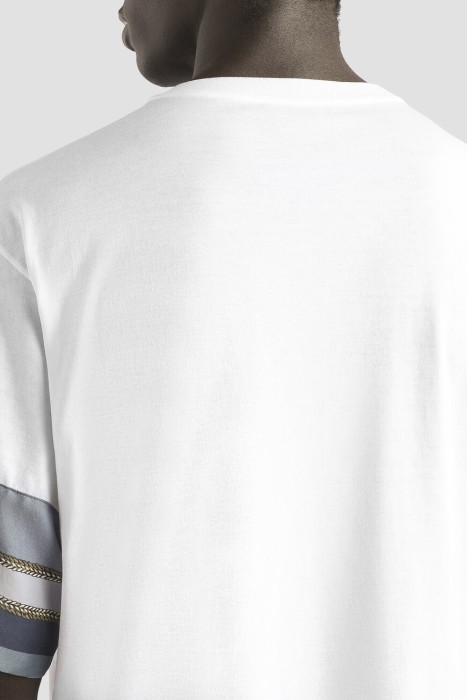 футболка  из италии вид сбоку