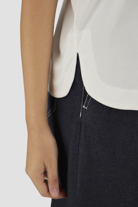 футболка  из франции вид сбоку