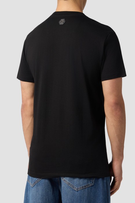 футболка  по цене 74000 руб вид справа