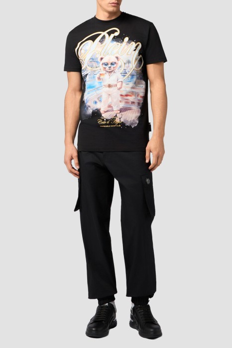 Товар черного цвета с внутренней стороны