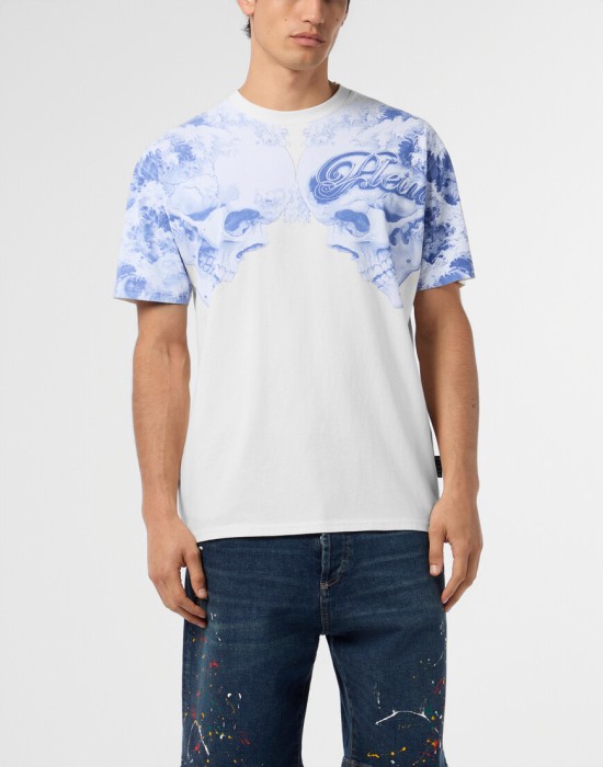 футболка  по цене 51430 руб вид справа