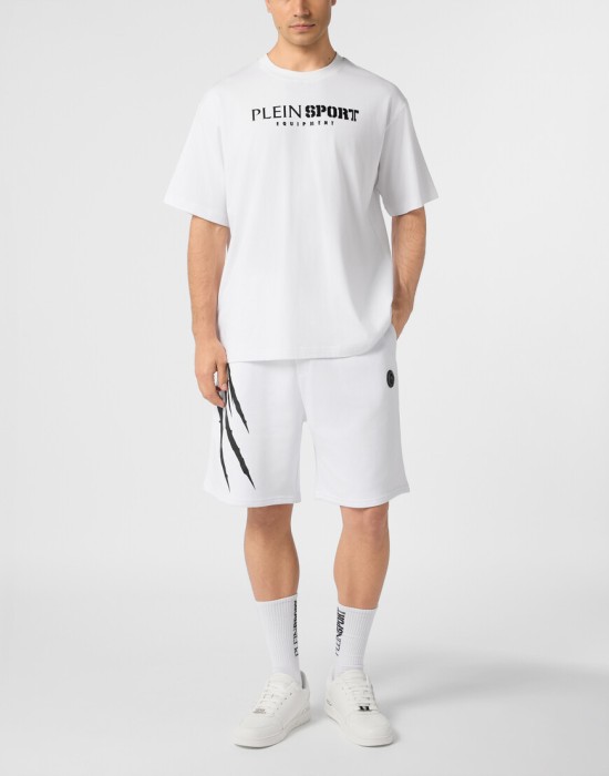 Товар белого цвета с внутренней стороны