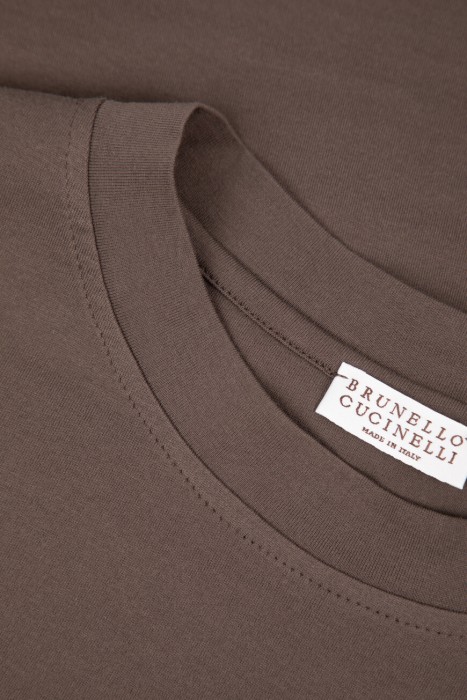 футболка  из хлопка спереди