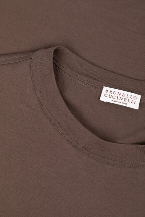 футболка  из хлопка спереди