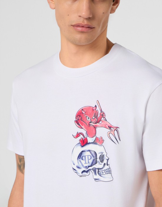 футболка  из проверенных материалов спереди