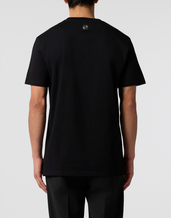 футболка  из америки вид сбоку