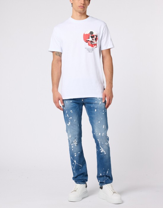 Товар белого цвета с внутренней стороны