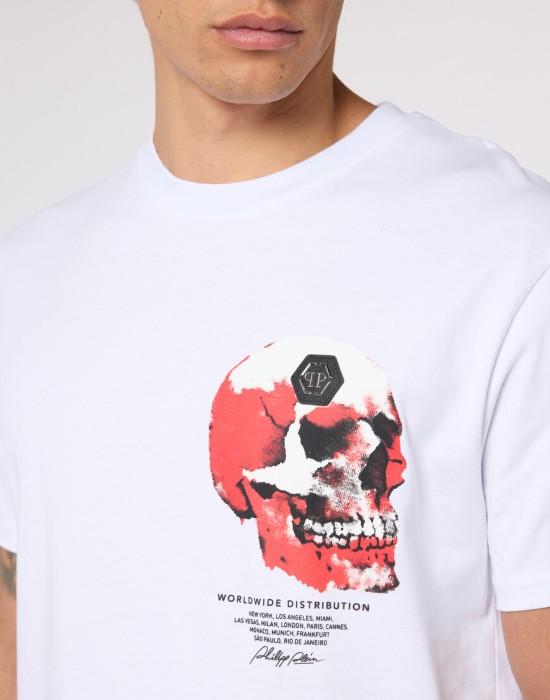 футболка  из проверенных материалов спереди