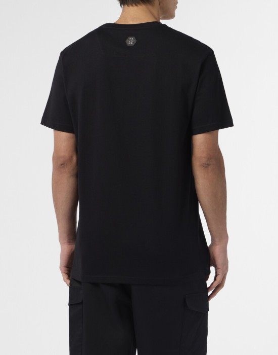 футболка  из америки вид сбоку