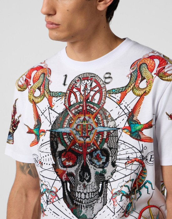 футболка  из проверенных материалов спереди