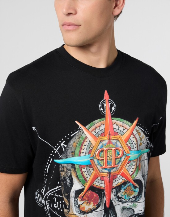 футболка  из проверенных материалов спереди