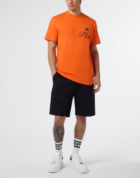 Товар оранжевого цвета с внутренней стороны