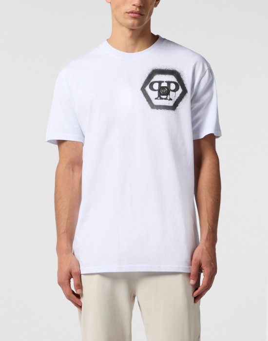 футболка  по цене 47810 руб вид справа