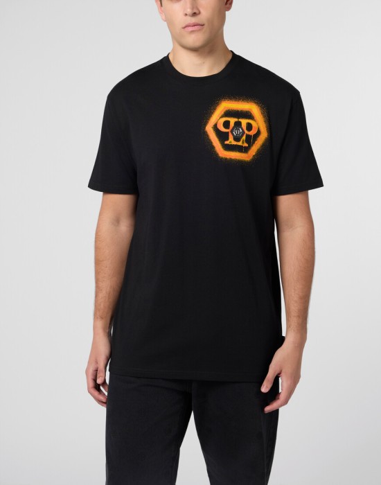 футболка  по цене 47810 руб вид справа