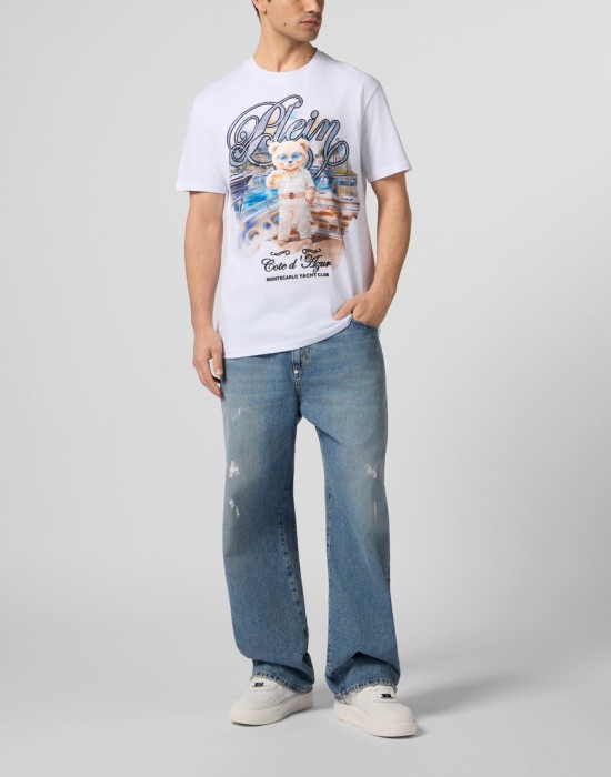 Товар белого цвета с внутренней стороны