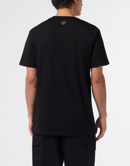 футболка  из америки вид сбоку