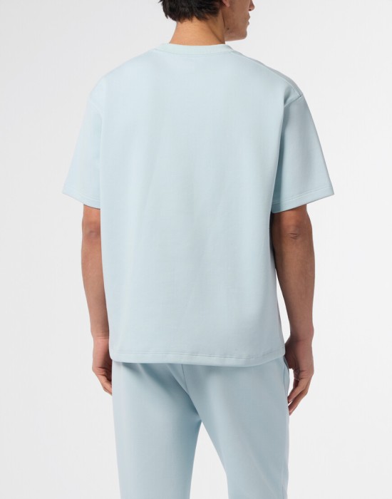 футболка  из италии вид сбоку