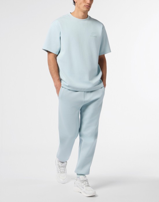 Товар голубого цвета с внутренней стороны