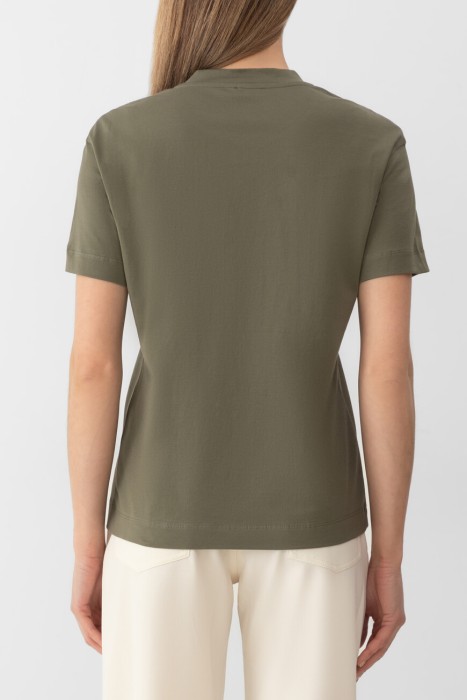 футболка  по цене 85000 руб вид справа