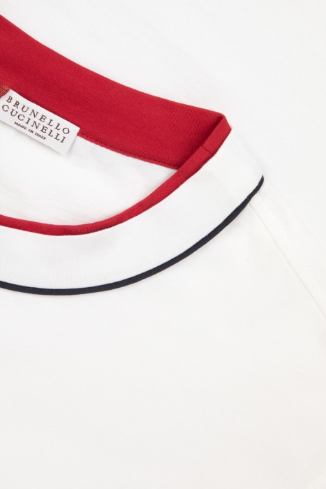 футболка  из хлопка спереди