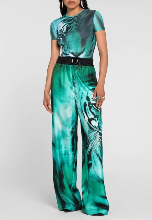 футболка  от бренда roberto cavalli вид слева