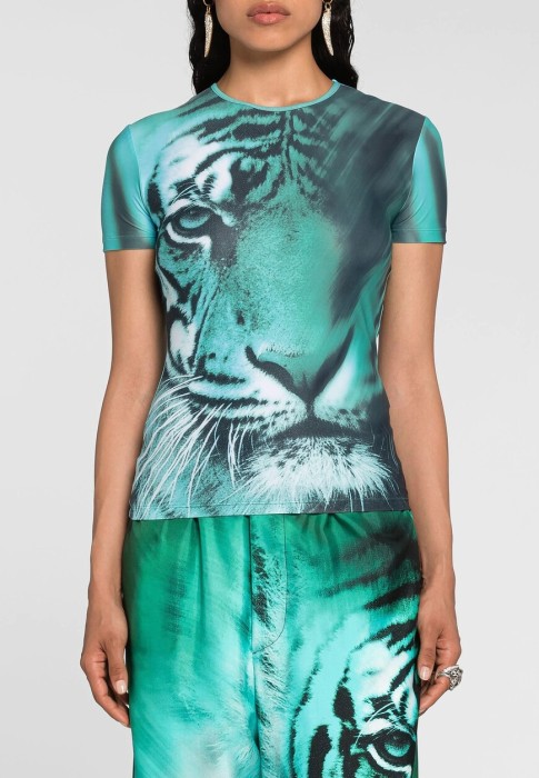 Товар синего цвета с внутренней стороны