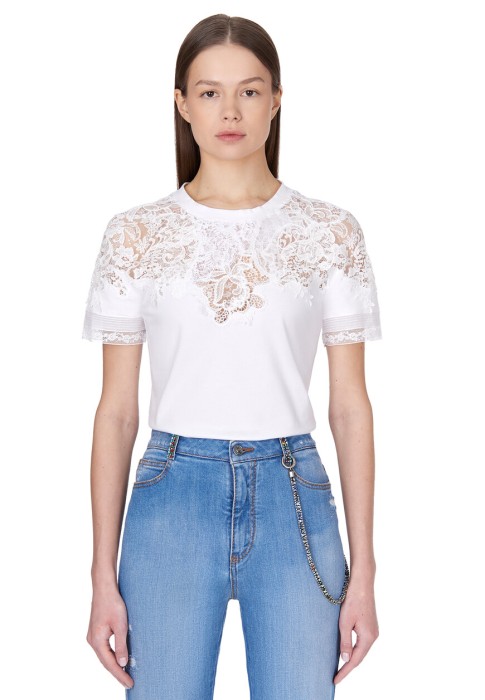 Товар белого цвета с внутренней стороны