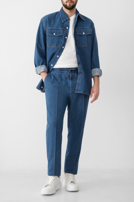 Товар белого цвета с внутренней стороны