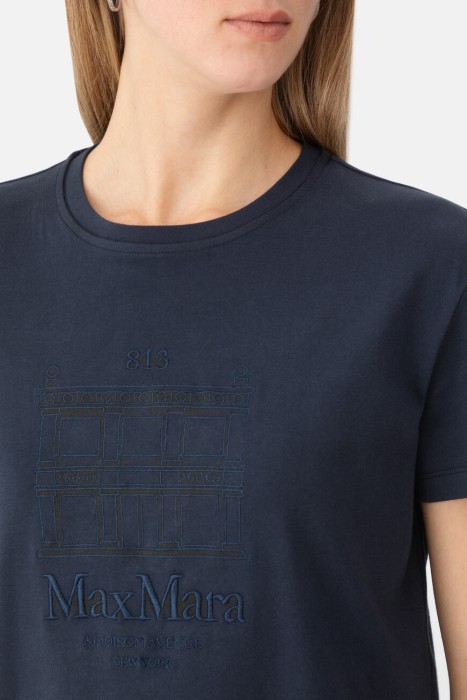 футболка  из италии вид сбоку