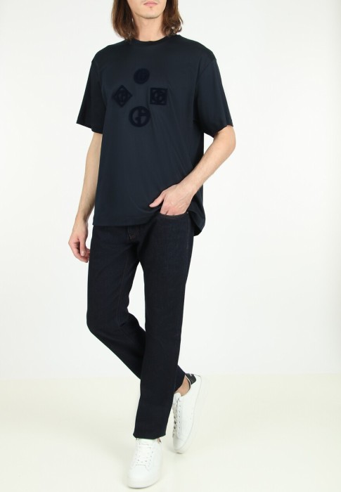 футболка  по цене 48440 руб вид справа