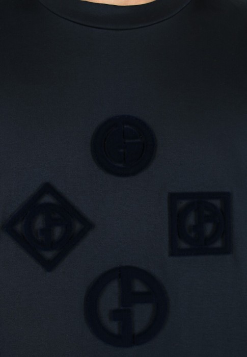 футболка  из проверенных материалов спереди