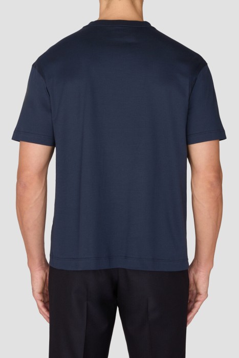 футболка  из италии вид сбоку