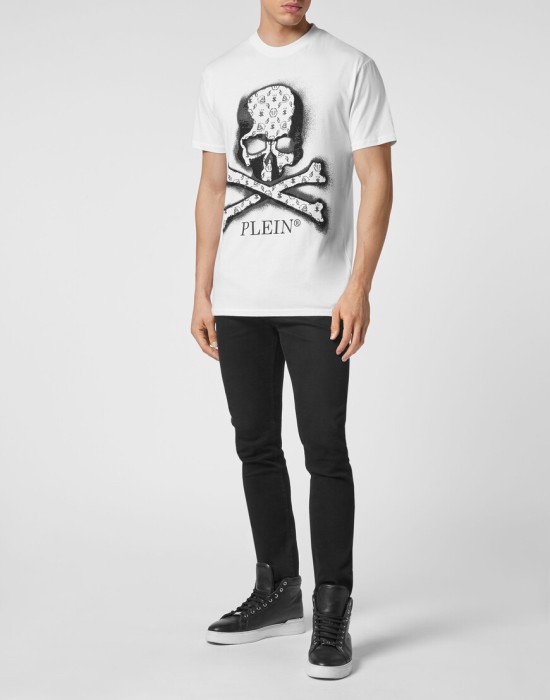 футболка  по цене 36696 руб вид справа