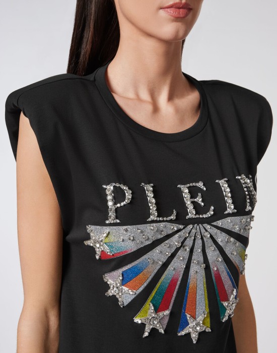 футболка  из америки вид сбоку