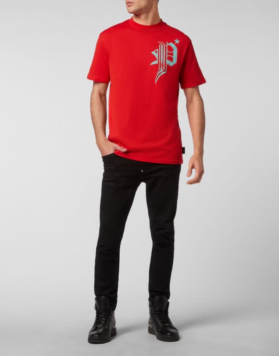 футболка  по цене 34821 руб вид справа