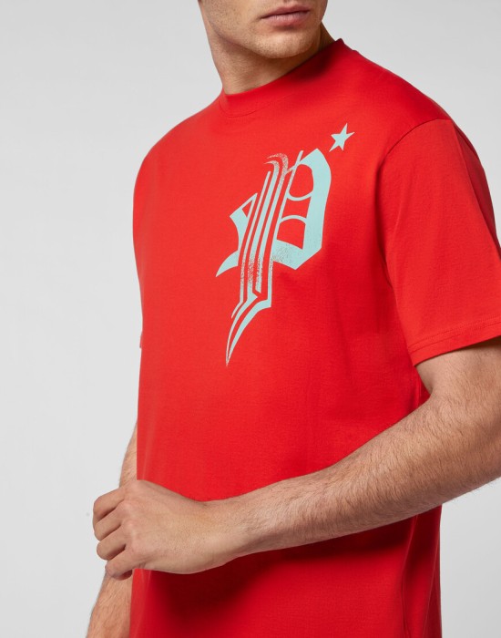 футболка  из америки вид сбоку