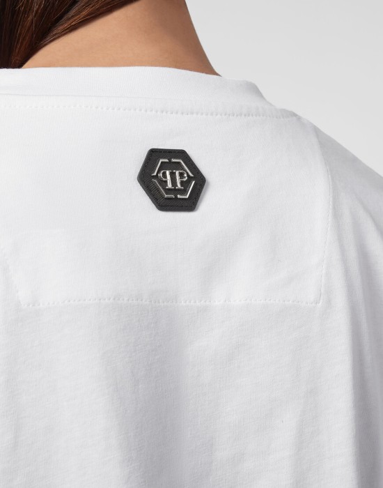 Товар белого цвета с внутренней стороны