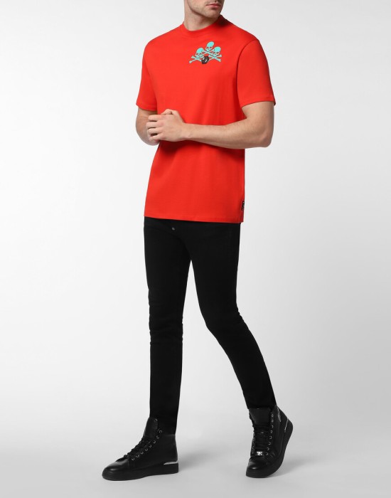 футболка  по цене 34821 руб вид справа