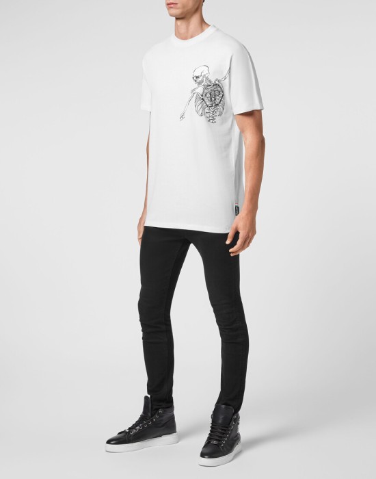 футболка  по цене 36696 руб вид справа