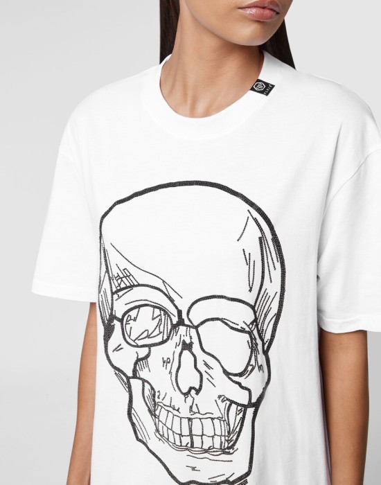 Товар белого цвета с внутренней стороны