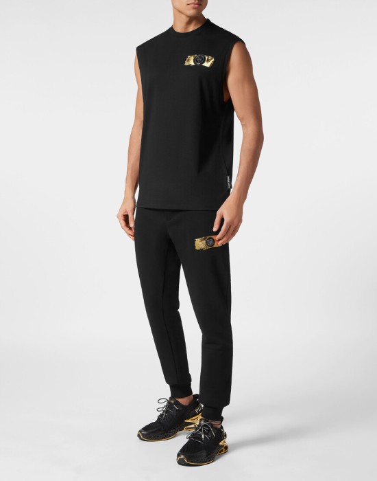 футболка  по цене 9600 руб вид справа