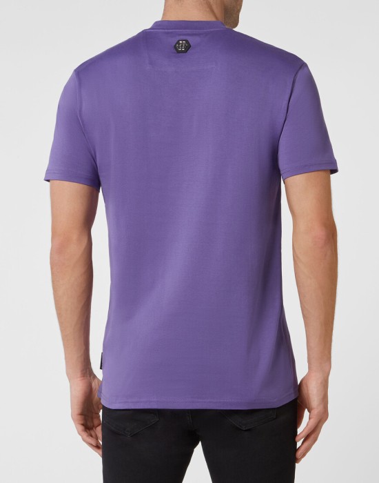 футболка  из америки вид сбоку