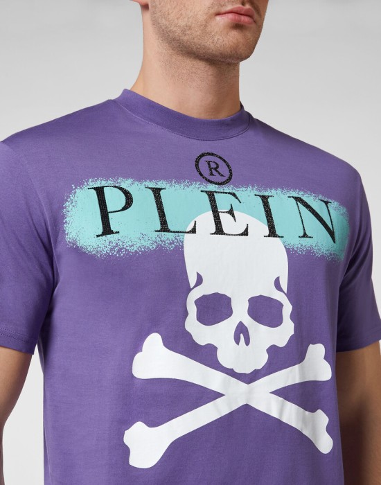 футболка  из проверенных материалов спереди