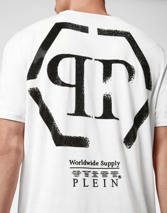 футболка  из проверенных материалов спереди