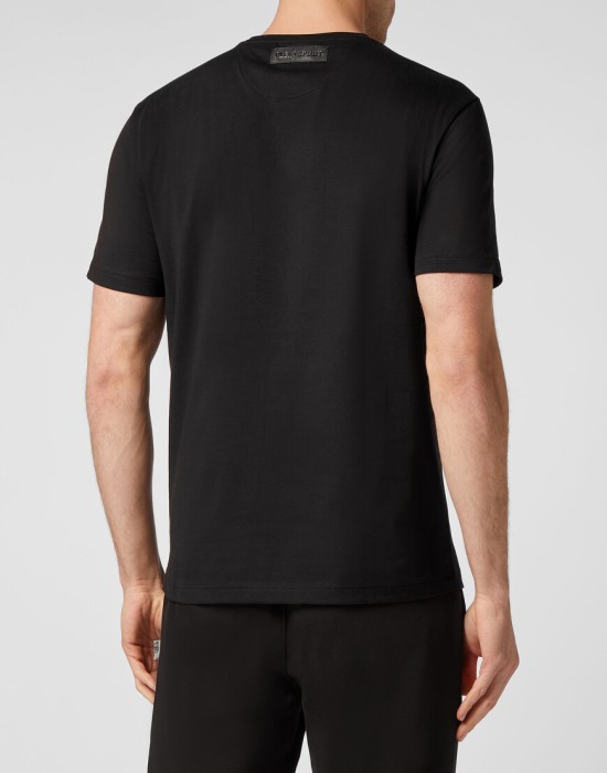 футболка  из италии вид сбоку