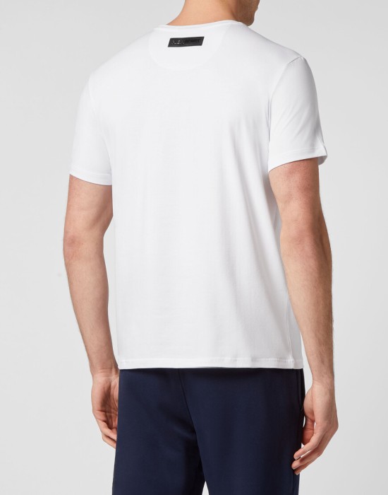 футболка  из италии вид сбоку