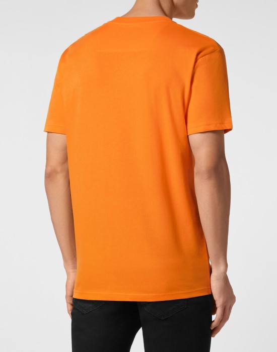 футболка  из америки вид сбоку