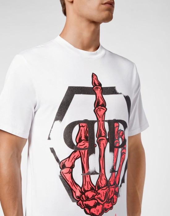 футболка  из америки вид сбоку