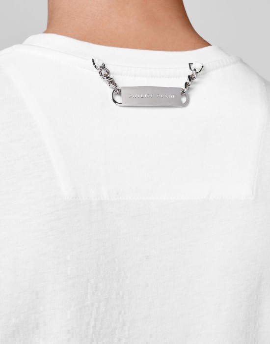 футболка  из проверенных материалов спереди