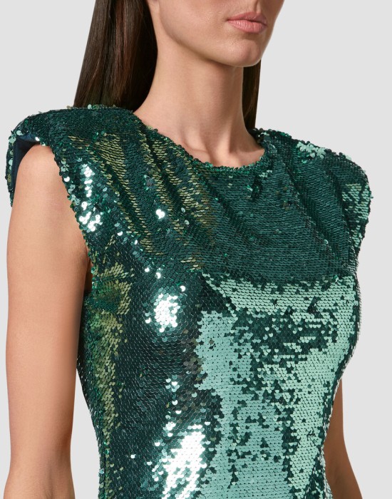 футболка  из америки вид сбоку